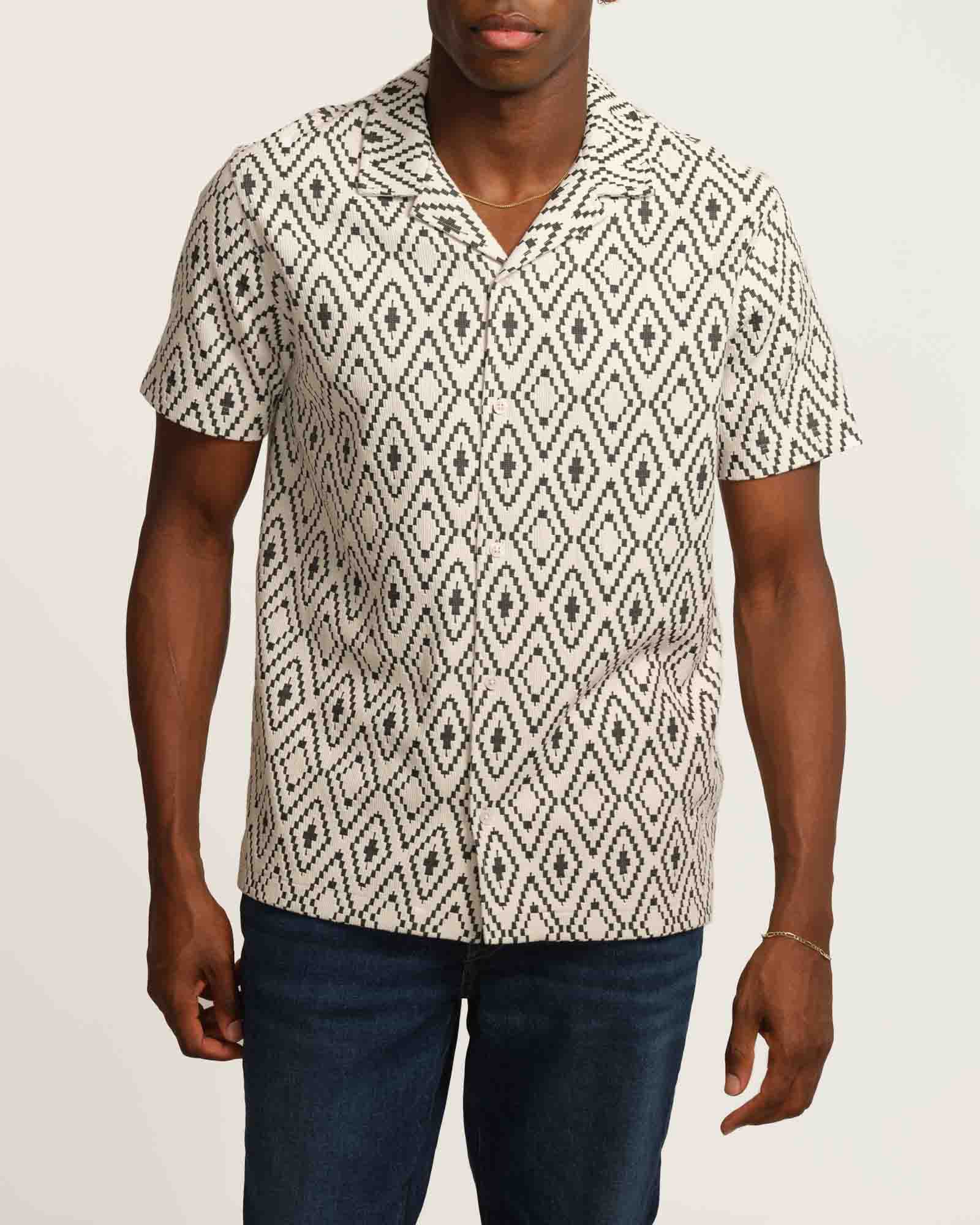 Truth Men's Geometric Cuban Collar Jacquard Shirt BLACK/OFF White / S