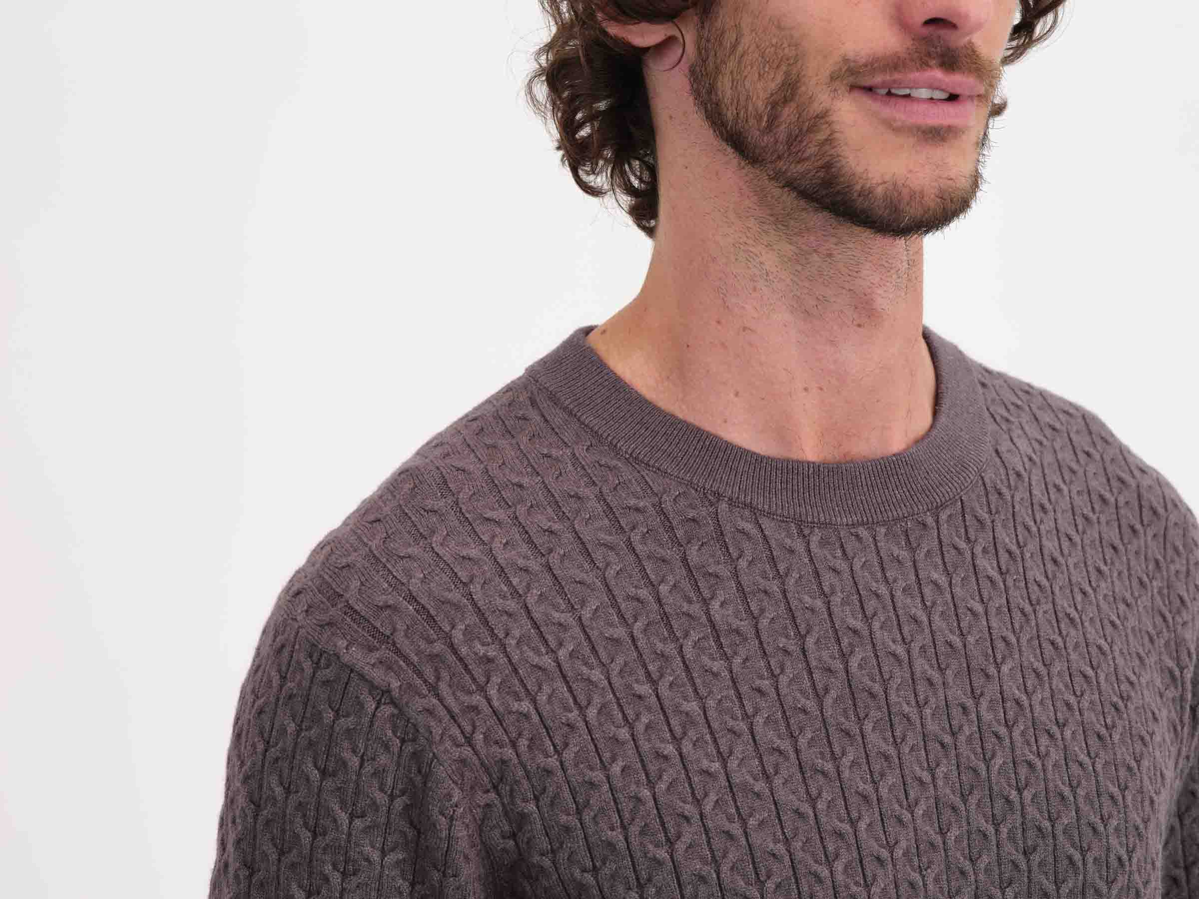 Tahari clearance mens sweater