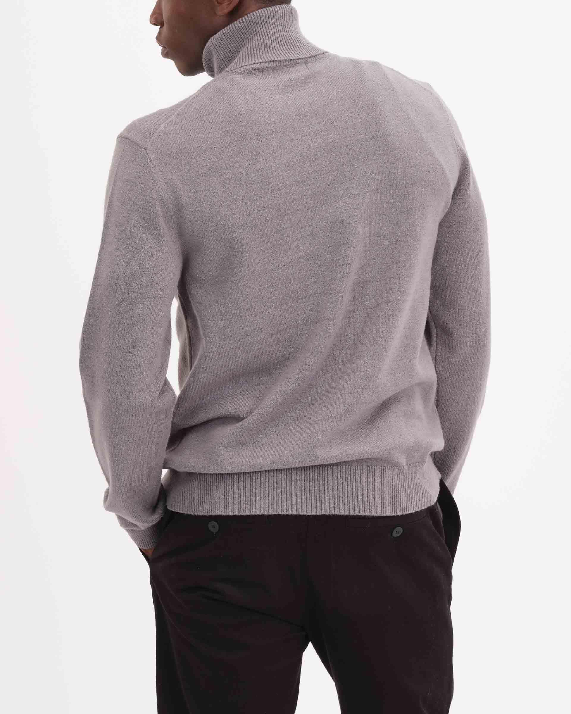 Men's Grey Turtleneck Sweaters
