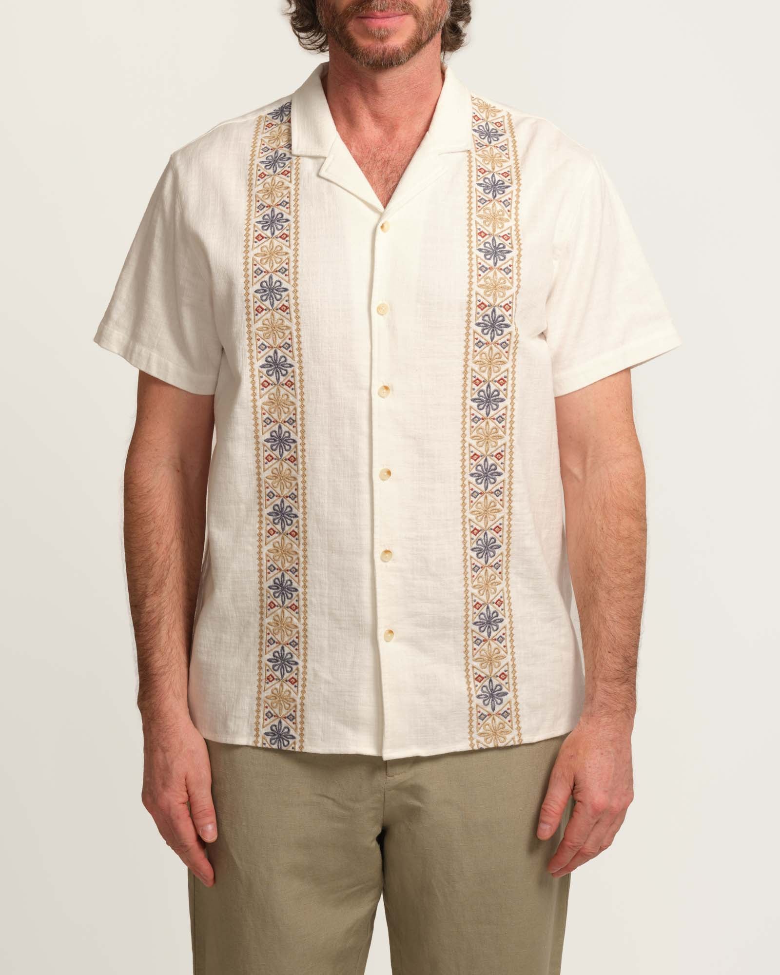 Magaschoni Men's Stretch Embroidery Camp Shirt | JANE + MERCER