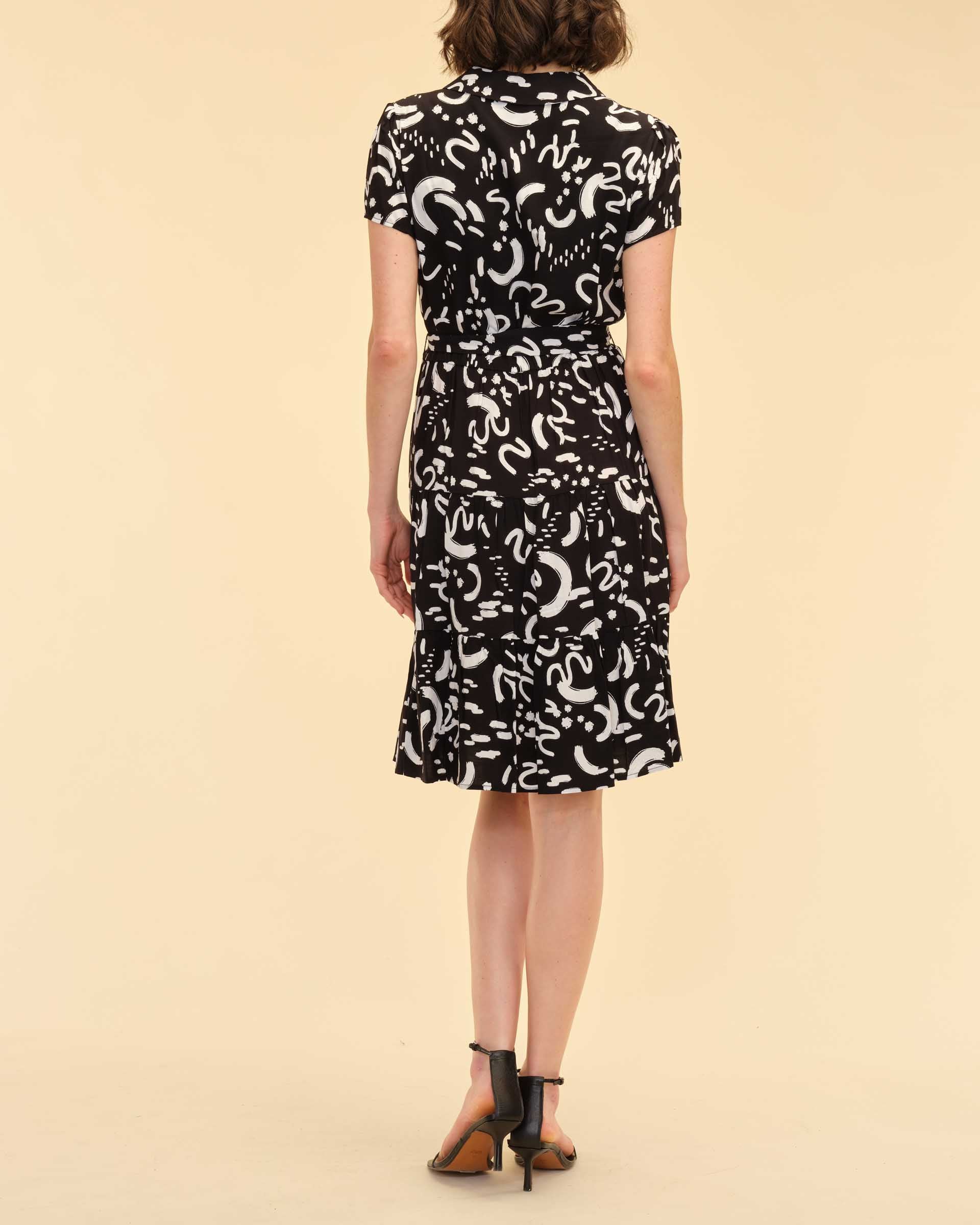 Printed Tiered Dress with Belt T Tahari